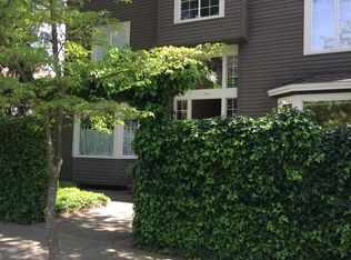 1422 37th Ave APT 4, Seattle, WA 98122