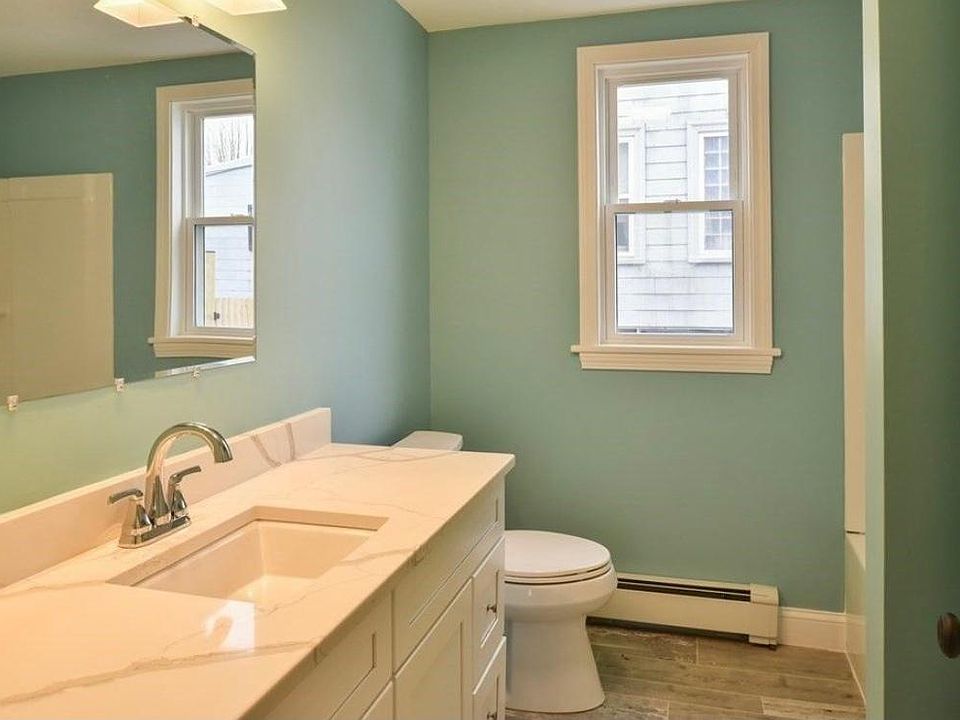 1st image of 13 Swampscott Ave #1