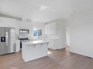 690 North Grand, Orange, CA 92867