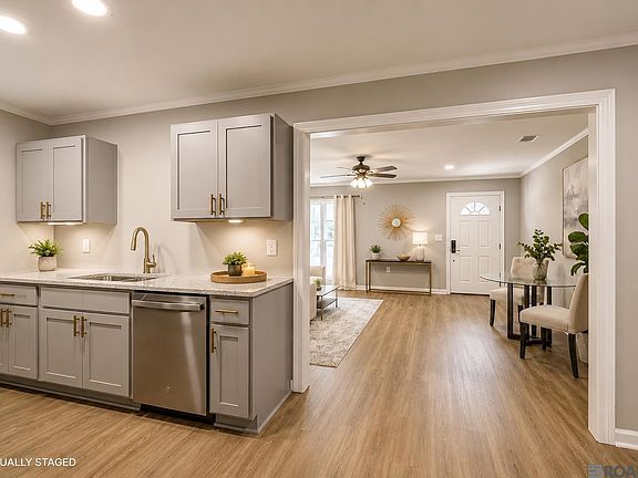 5th image of 10021 Avenue B