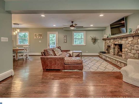 5th image of 3830 Dogwood Ln