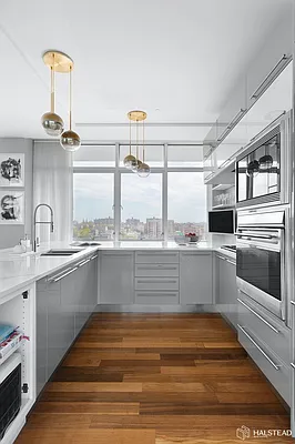 Sold by Brown Harris Stevens | media 4