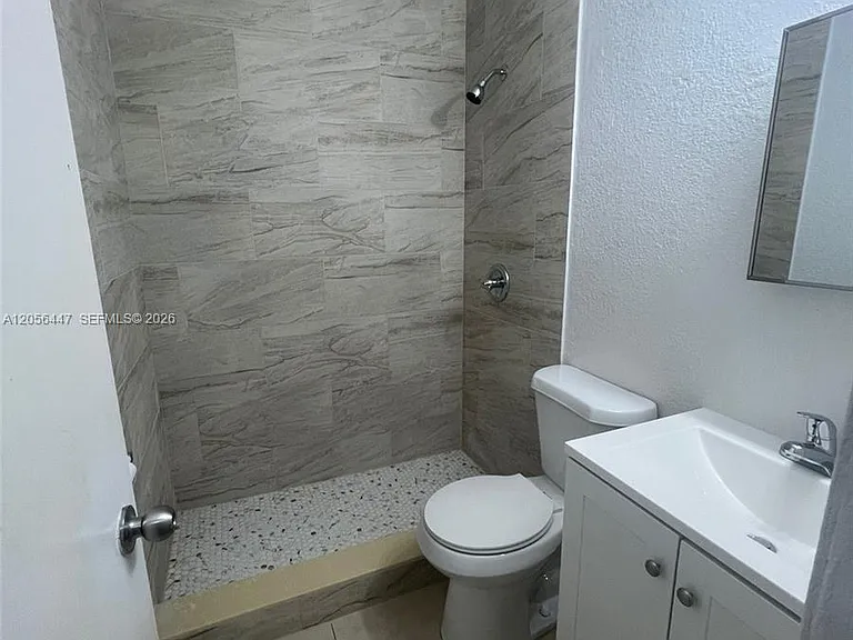 919 NW 2nd Ave #1 — Photo 42