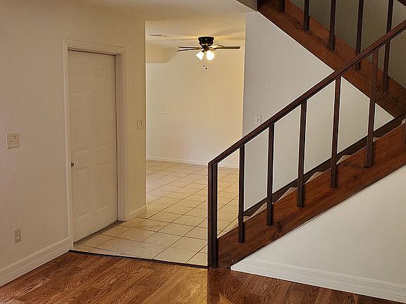 3rd image of 5898 Littlestone Ct #4