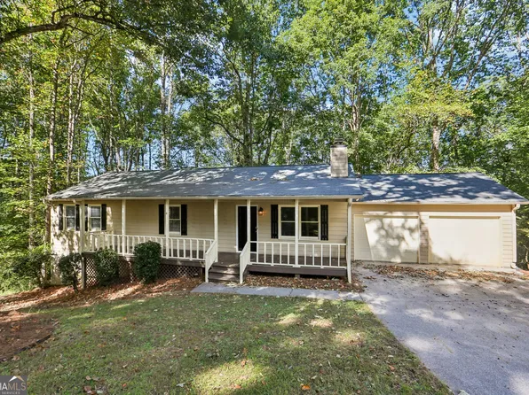 82 Park Ln, Dallas, GA 30157
