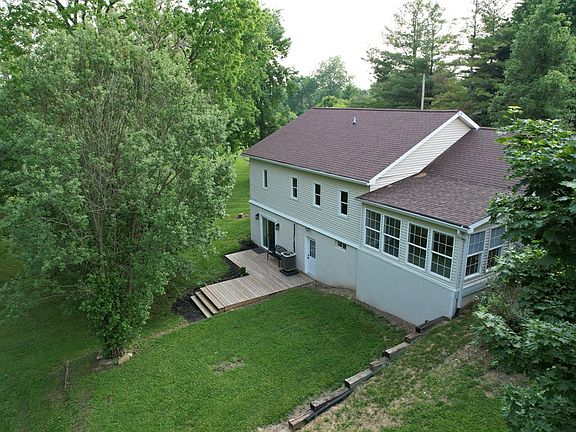 3rd image of 219 Beechwood St