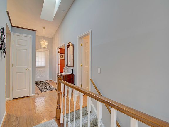 3rd image of 2733 Leatherwood Ct