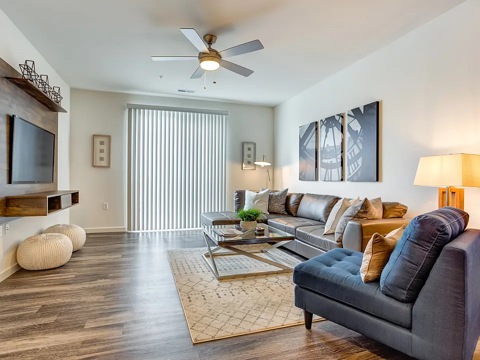 Sunnen Station Apartments apartments community photo