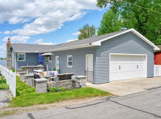 5480 Pleasant Valley Rd, Manitou Beach, MI 49253