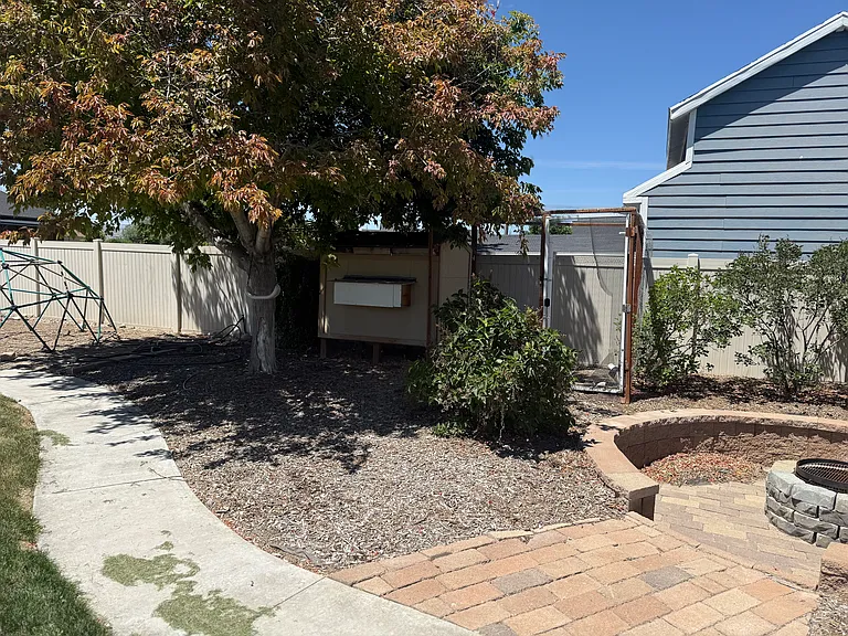 254 N Constitution Dr W — Photo 57