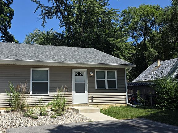 2nd image of 5226 Bell Ave #1