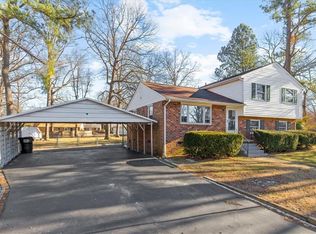 1433 Fernleaf Dr, North Chesterfield, VA 23235
