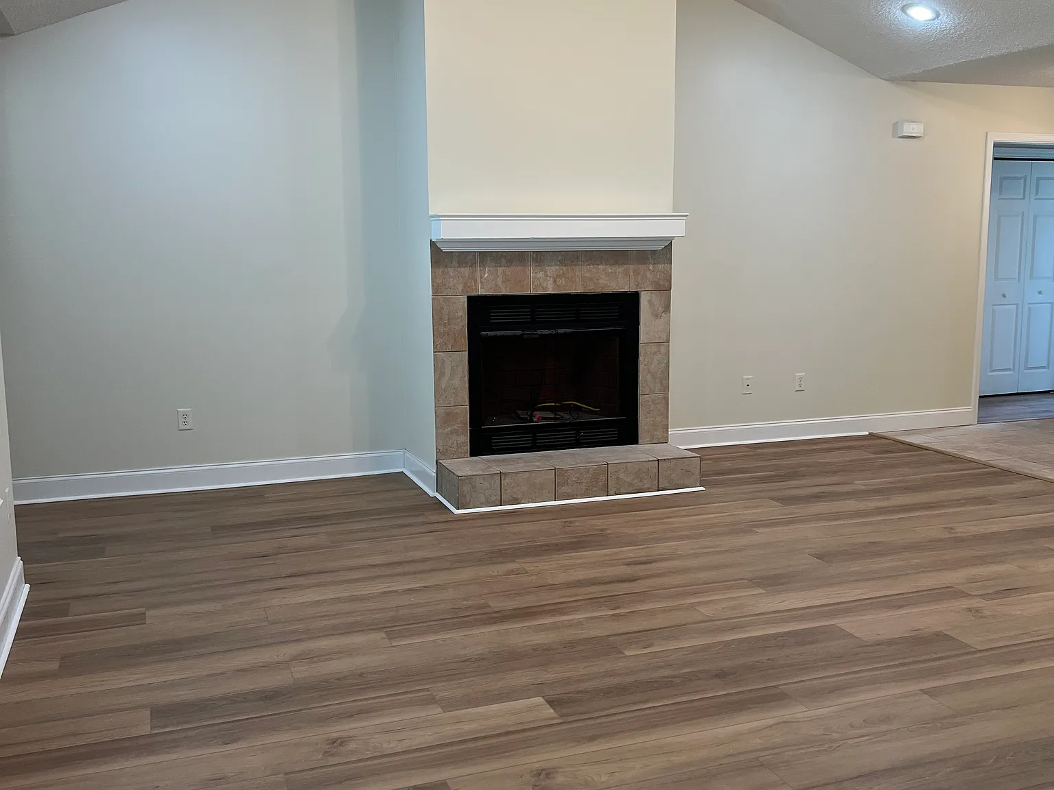 3 bed, 1440 sqft, $1,800 — Photo 3