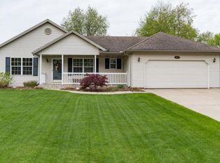 2653 Orange Meadow Ln, Kalamazoo, MI 49004