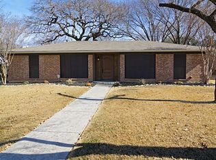 6420 Simmons Rd, North Richland Hills, TX 76182