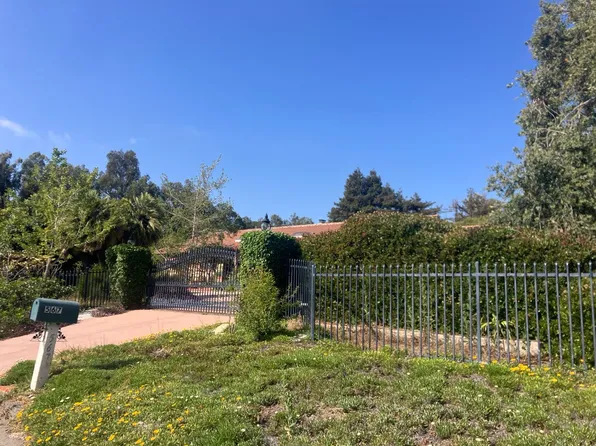 567 N Avocado Pl, Camarillo, CA 93010