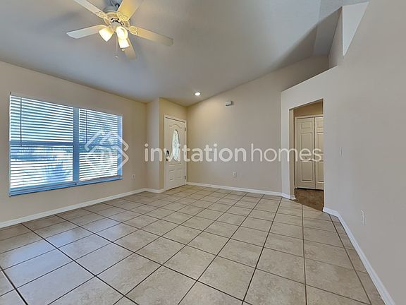 4th image of 518 Stephenson Ave