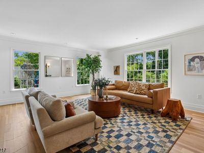 658 Ridgewood Rd #1, Maplewood, NJ, 07040