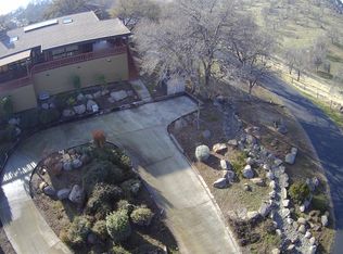 16031 Sample Rd, Clovis, CA 93619