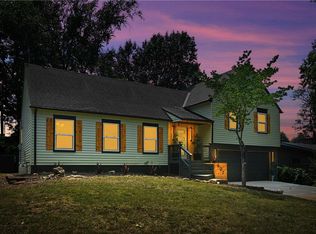 607 E 110th Ter, Kansas City, MO 64131