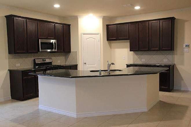 2nd image of 2608 Eppright Rd