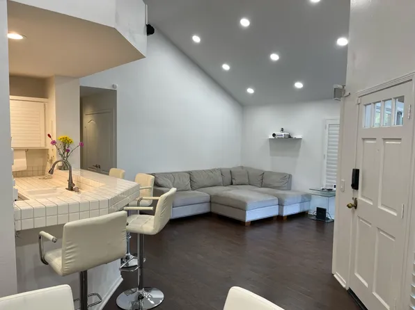 60 Lehigh Aisle #90, Irvine, CA 92612