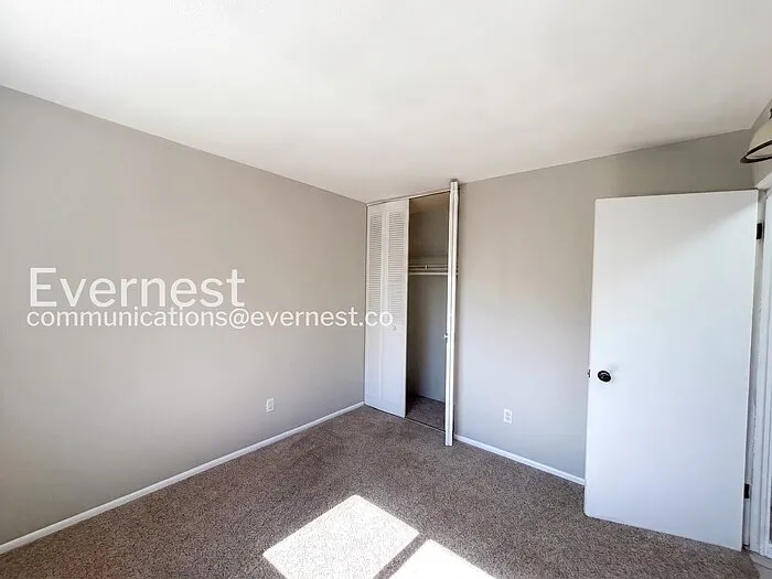 4096 Colony Hills Cir — Photo 11
