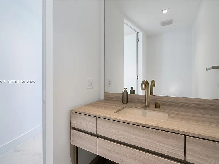 18975 Collins Ave #1104 — Photo 10