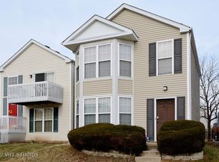 1748 Simms St, Aurora, IL 60504