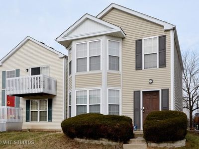 1748 Simms St, Aurora, IL, 60504