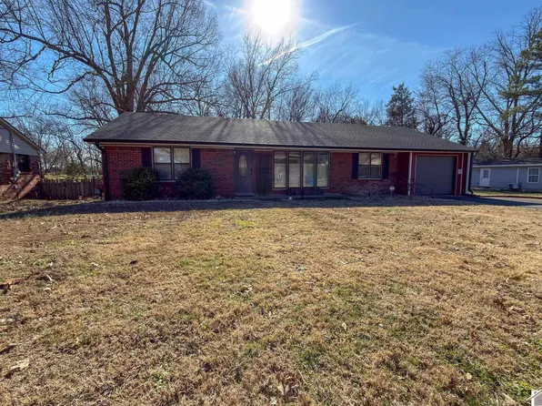 709 Payne St, Murray, KY 42071