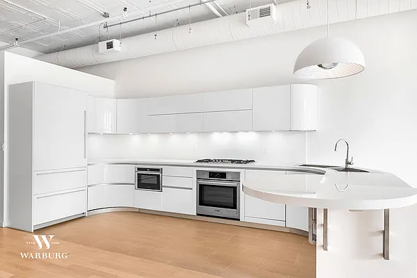 Rented by Warburg | media 14