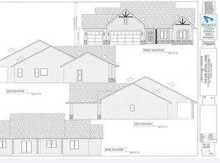 703 N Snyder Dr, Pueblo, CO 81007