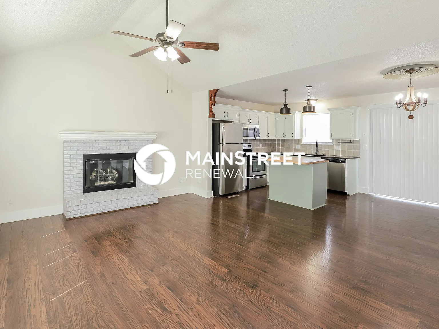 1218 S W Stockman Ct — Photo 2