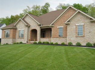 1460 Huntland Ct N, Xenia, OH 45385