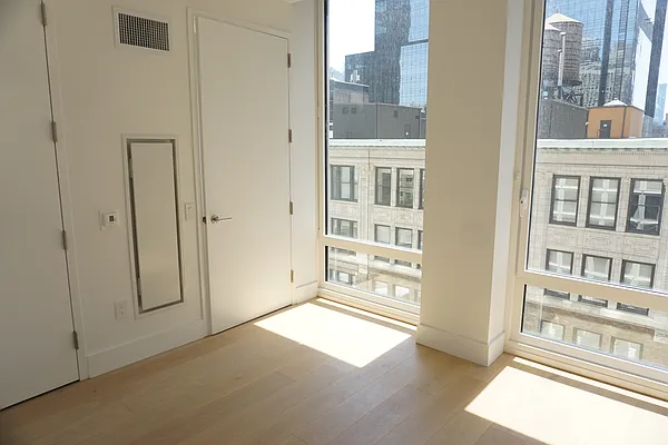 Rented by Nooklyn NYC LLC | media 10