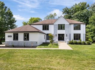 19286 Saratoga Trl, Strongsville, OH 44136