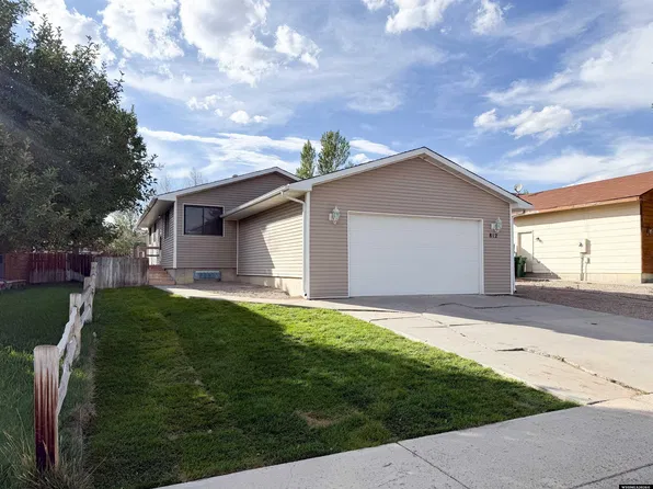 812 Burr Dr, Rock Springs, WY 82901
