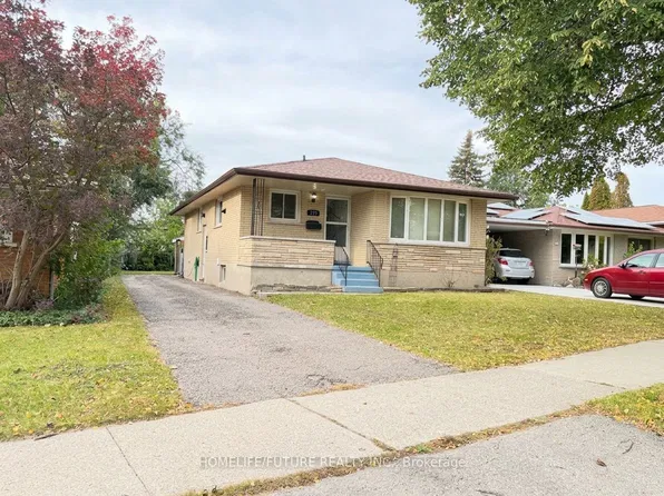 272 Kinzie Ave, Kitchener, ON N2A 2K4