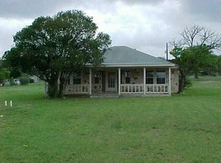 408 Indian Creek Rd, Ingram, TX 78025