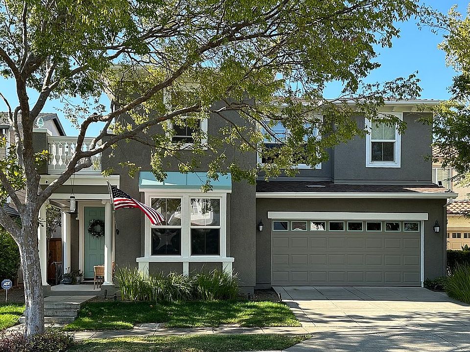 1st image of 240 Crisp Ave