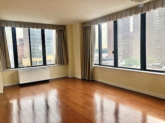 5th image of 300 E 93rd St APT 11E