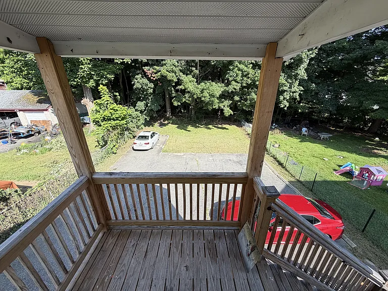 9 Castle St #B — Photo 24
