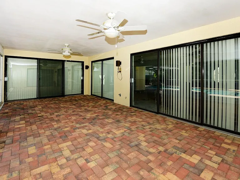 5979 Pinebrook Dr — Photo 5