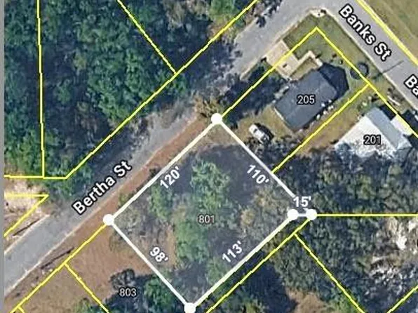 801 Bertha St, Waycross, GA 31503