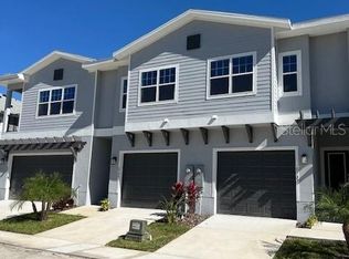 5735 Desert Rose Pl, Tampa, FL 33615