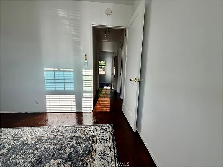 7002 Aura Ave — Photo 38