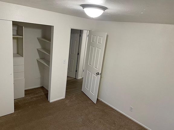 4th image of 4722 W Arlington Park Dr APT 2