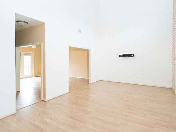 5th image of 2445 Monarch Dr Unit 1503