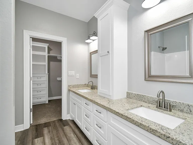 701 S Morgan St — Photo 17